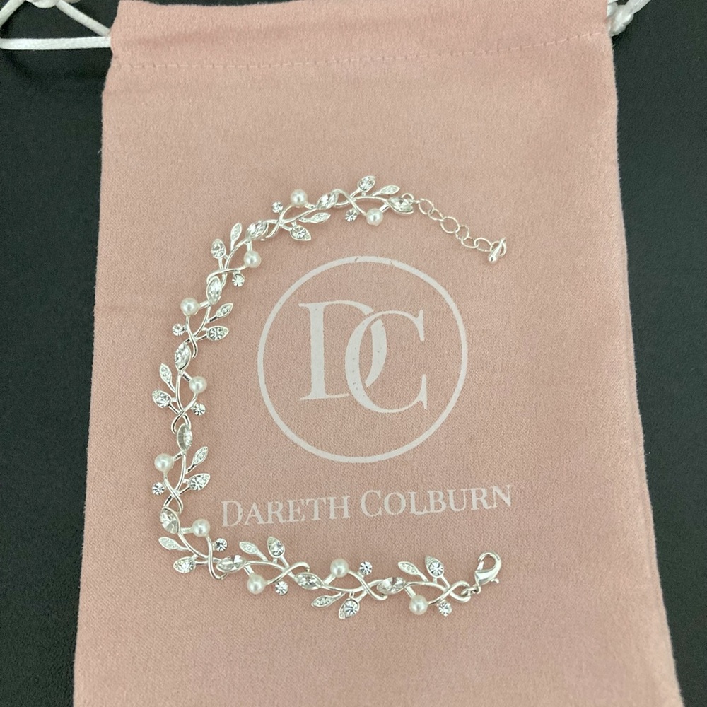 Dareth Colburn Alexa pearl and crystal bracelet